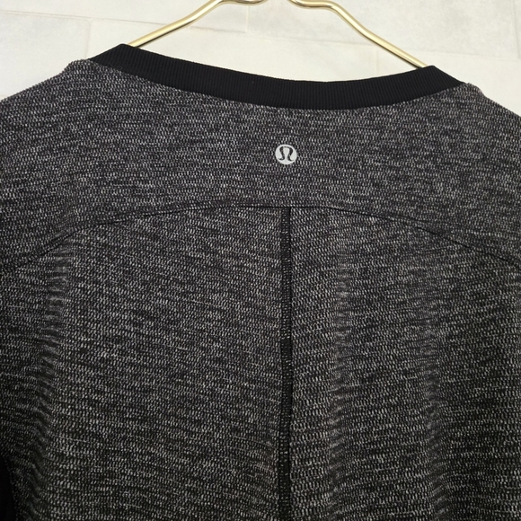 Lululemon Base Runner Long Sleeve Crewneck Top Mini Check Pique Heathered Black - Picture 7 of 9